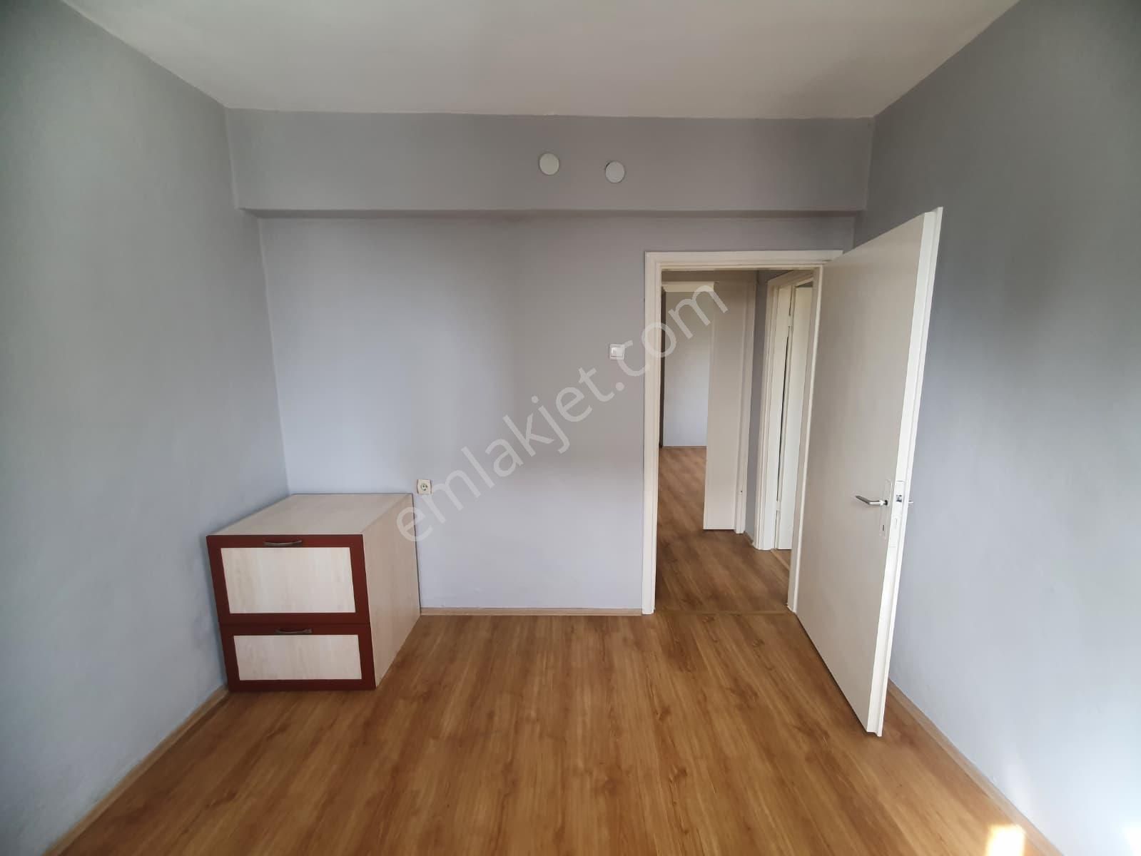 Menderes Turyap'tan Görece Göçmen Konutlarında 2+1 Kiralık Daire - Görsel 15