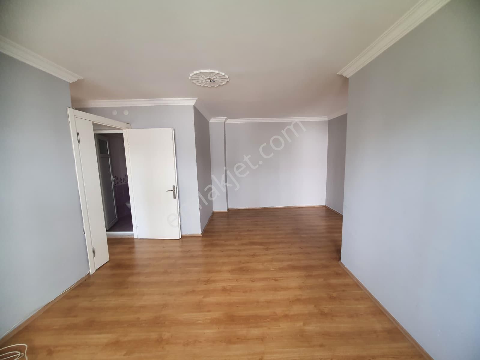 Menderes Turyap'tan Görece Göçmen Konutlarında 2+1 Kiralık Daire - Görsel 12