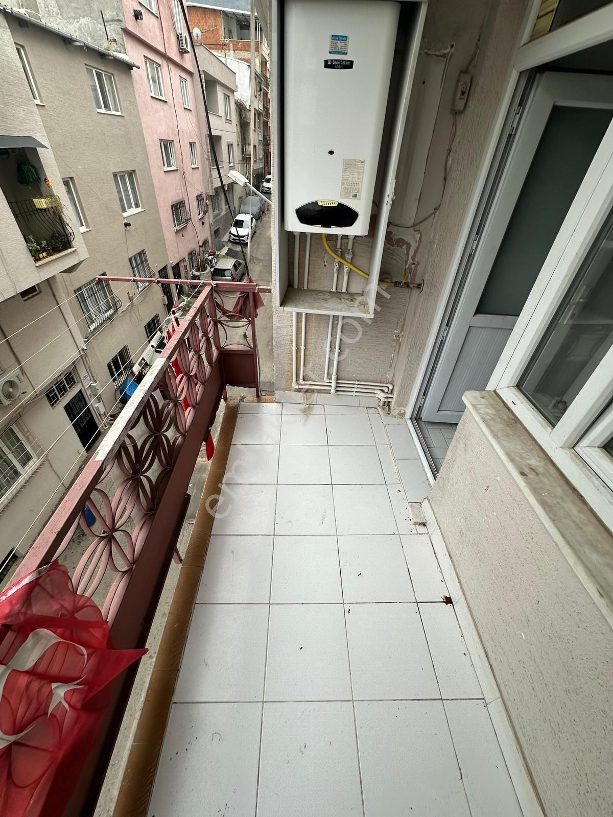 Teleferik Zümrütevlerde | Köşe Konum, Ara Kat 3+1 Kiralık Daire - Görsel 33