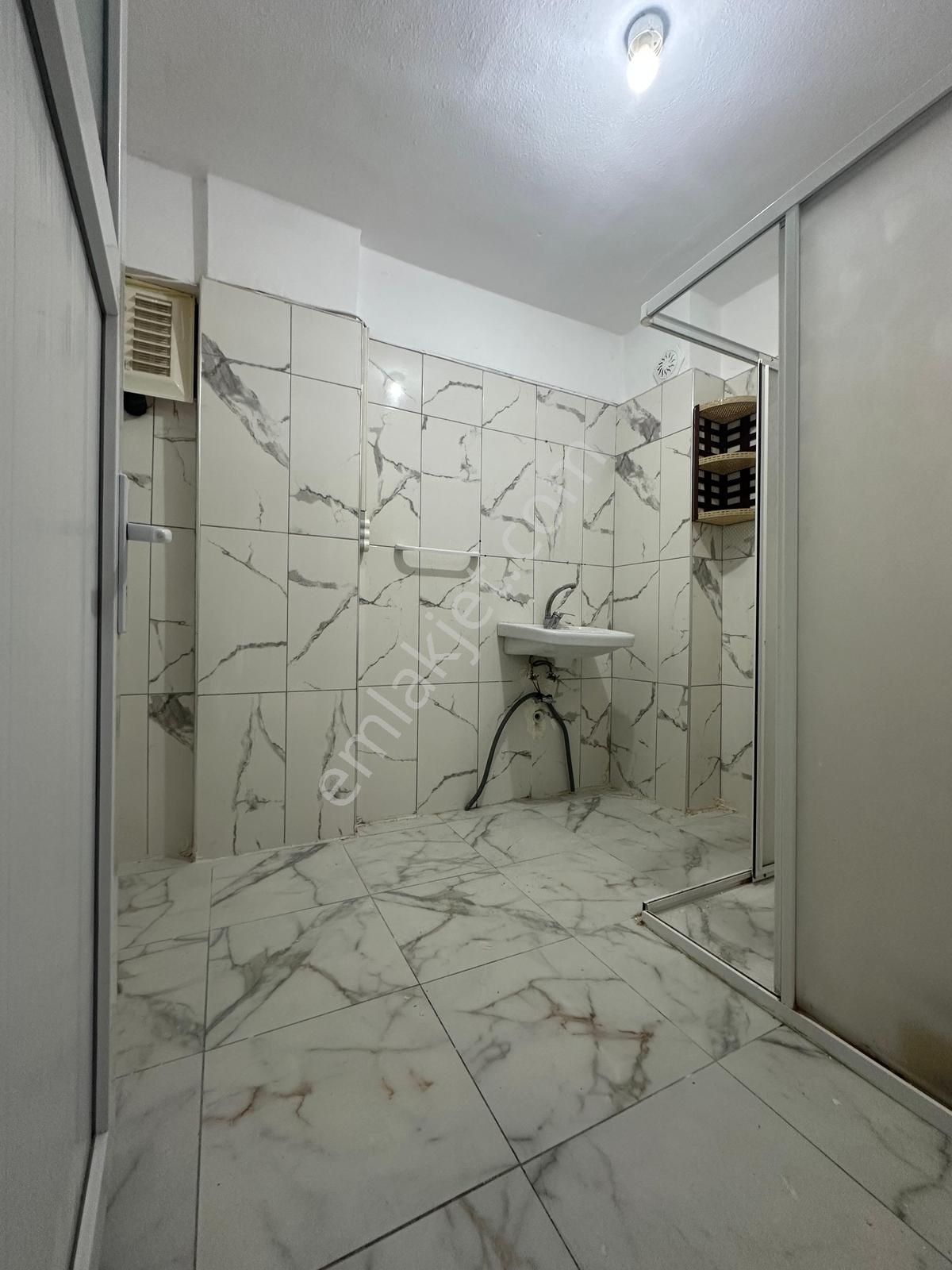 Teleferik Zümrütevlerde | Köşe Konum, Ara Kat 3+1 Kiralık Daire - Görsel 6