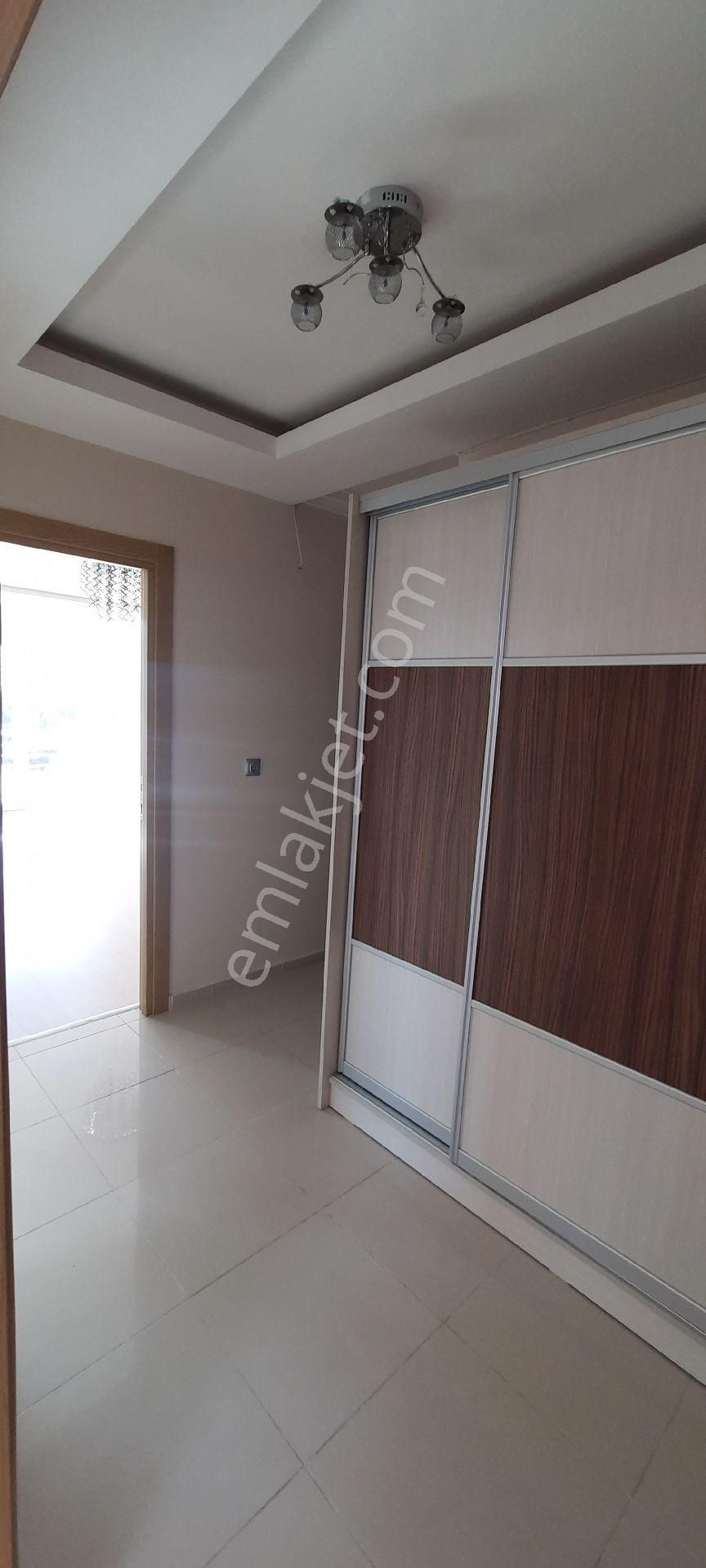 Kaçırılmaz Fırsat Beledıye Evlerı Mh. 3+1 K.mutfak Satılık Daire - Görsel 8