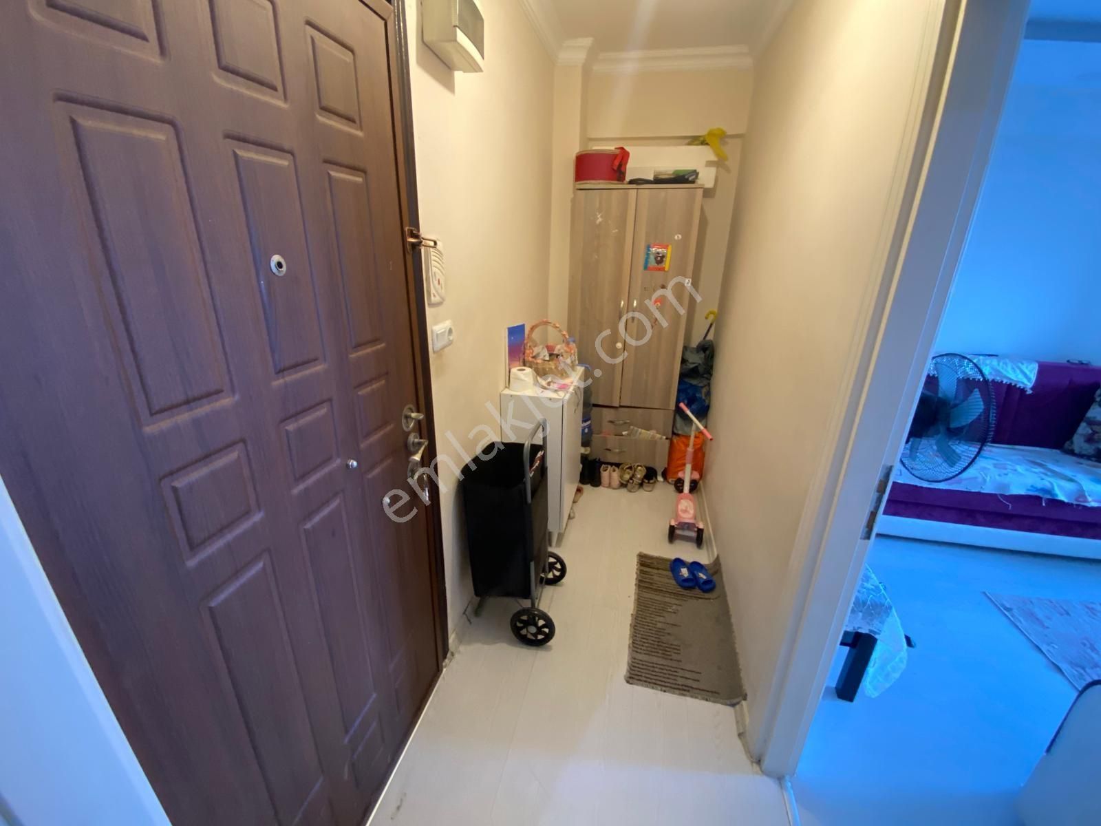 ╣goped╠ Çınarcık Sokakta Satılık 80m2 2+1 2.arakat Satılık Daire - Görsel 3