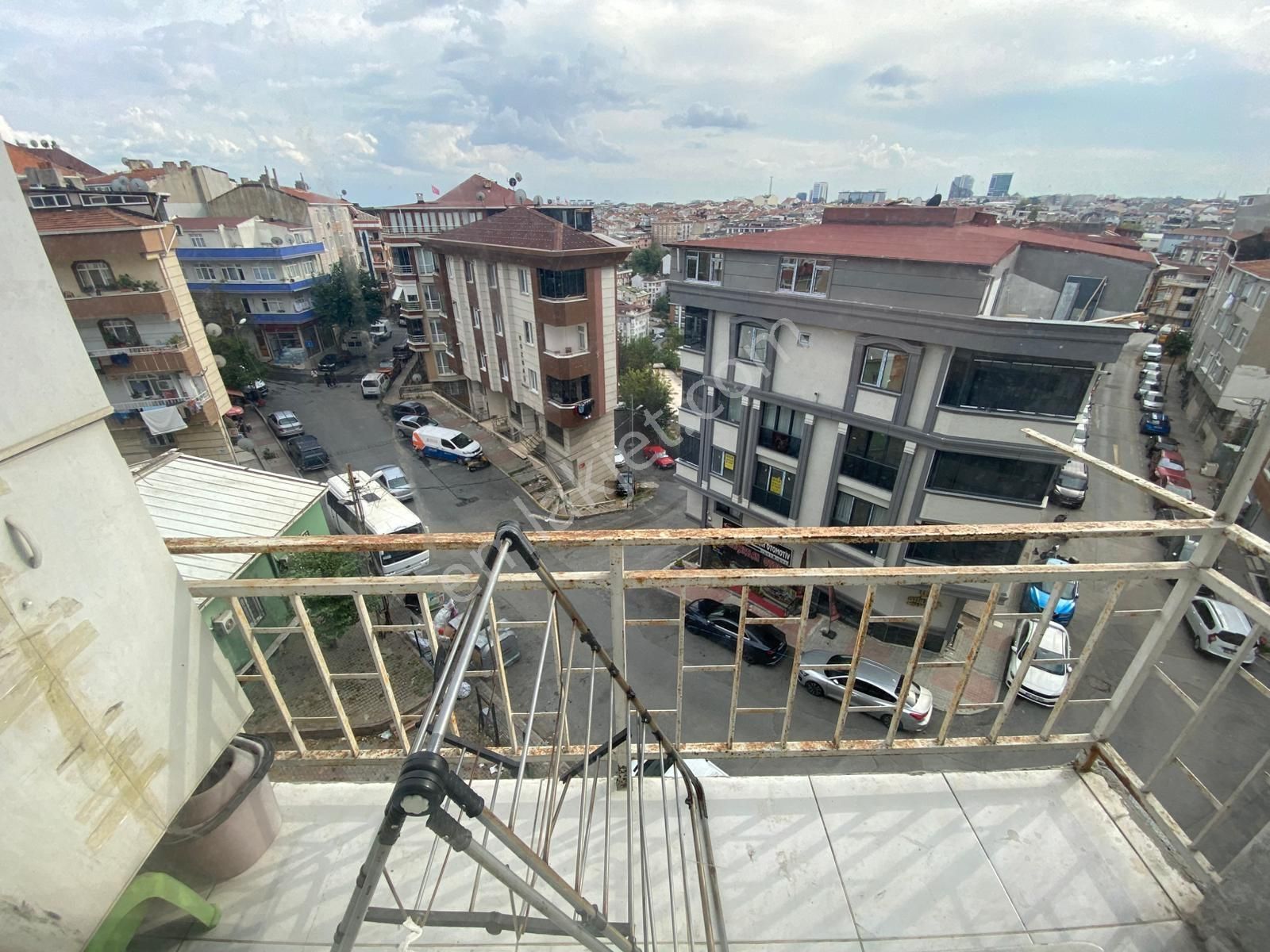╣goped╠ Çınarcık Sokakta Satılık 80m2 2+1 2.arakat Satılık Daire - Görsel 9