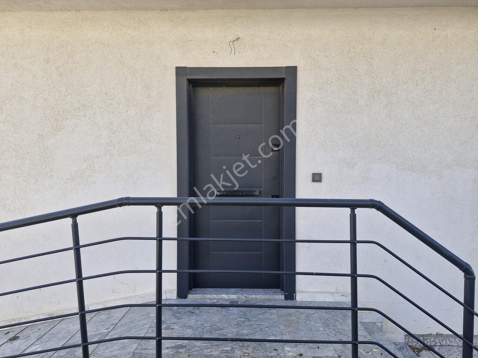 Gömeç Kızko Artur Yolu Üzerinde Satılık Müstakil 3+1 Villa - Görsel 2