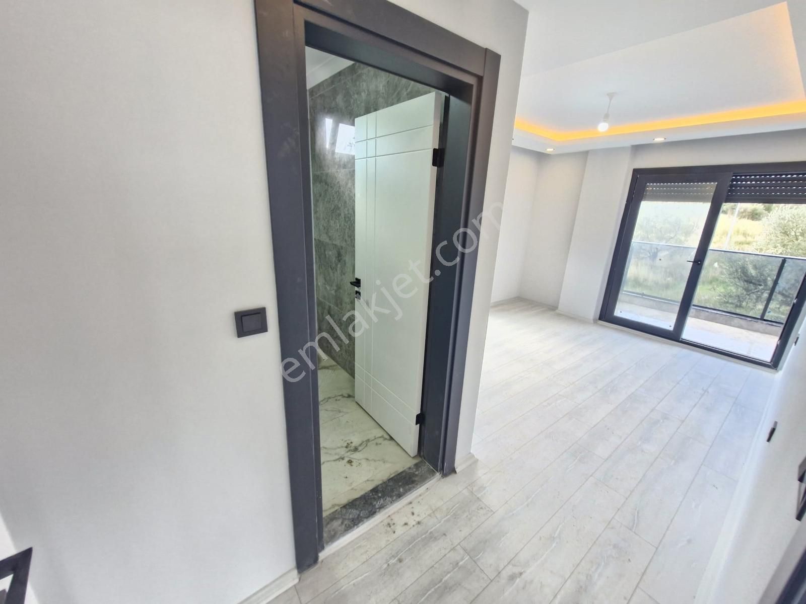 Gömeç Site İçerisinde Lüx 3+1 Villamız - Görsel 3