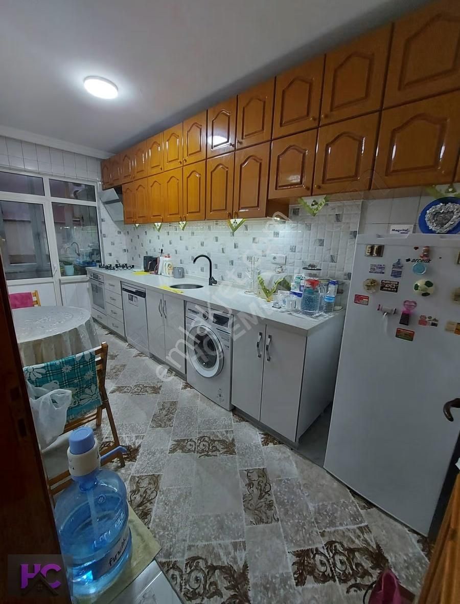 Karadeniz Mahallesi'nde Satılık 3+1 Daire 100m² | Hç Emlak - Görsel 23