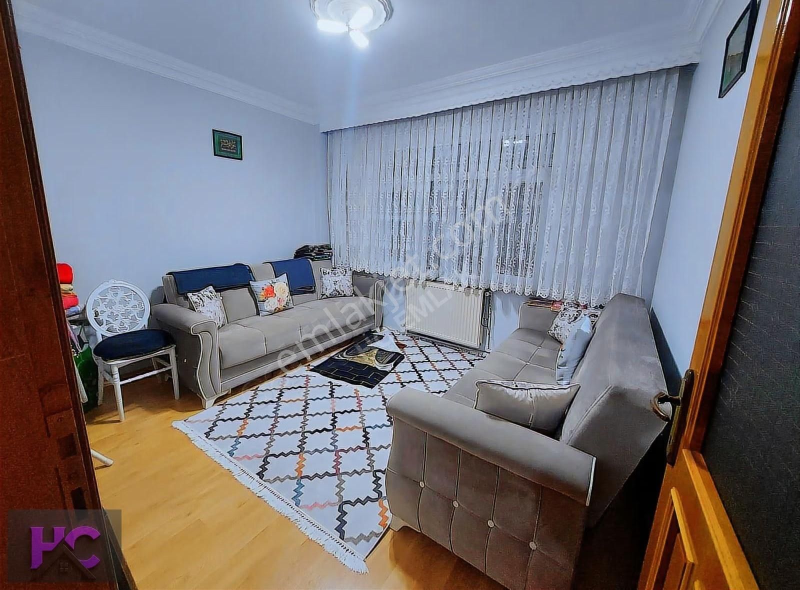 Karadeniz Mahallesi'nde Satılık 3+1 Daire 100m² | Hç Emlak - Görsel 12