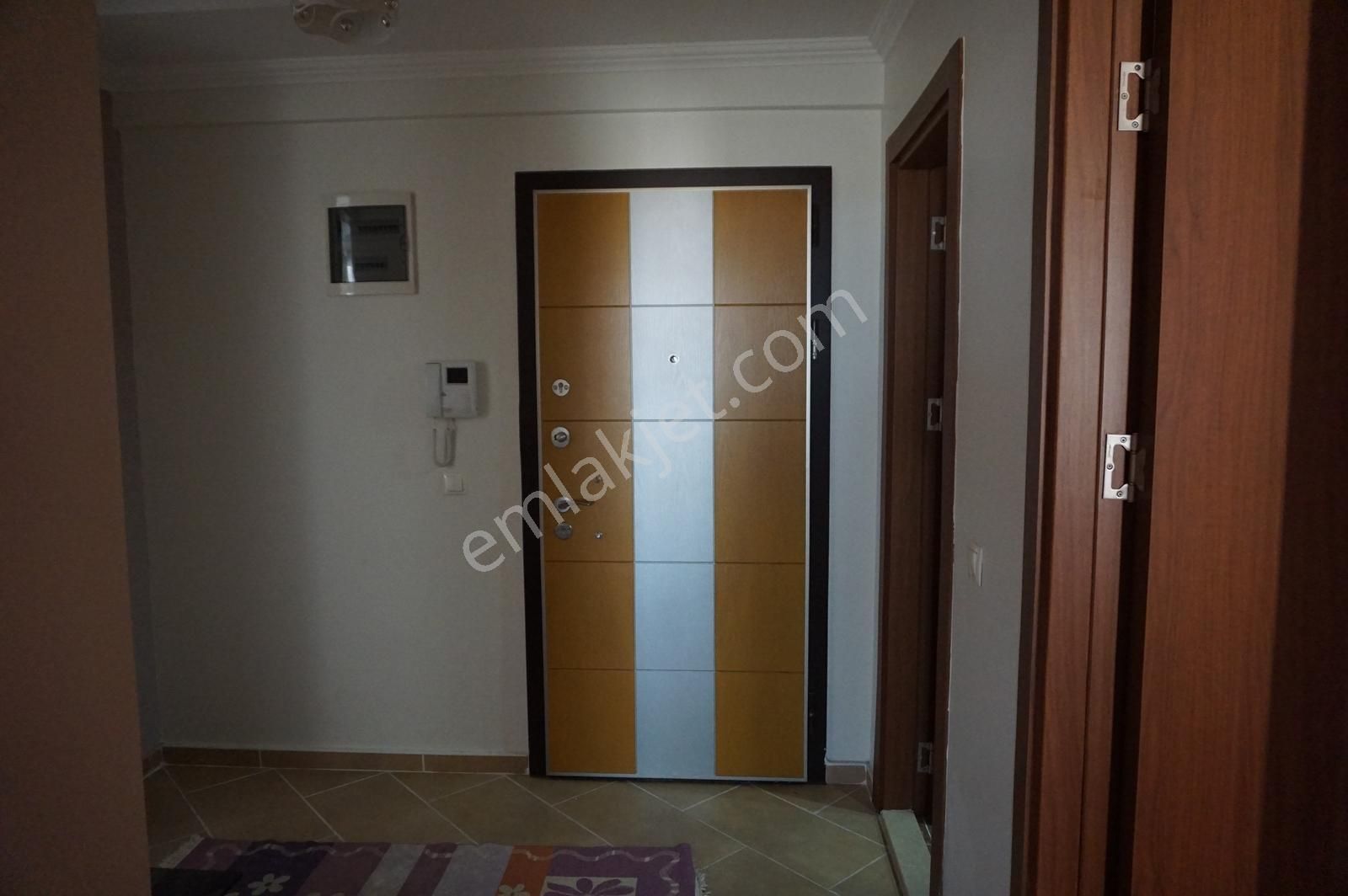Aksu Altıntaş Mahallesinde Eşyalı Kiralık 2+1 Daire - Görsel 21
