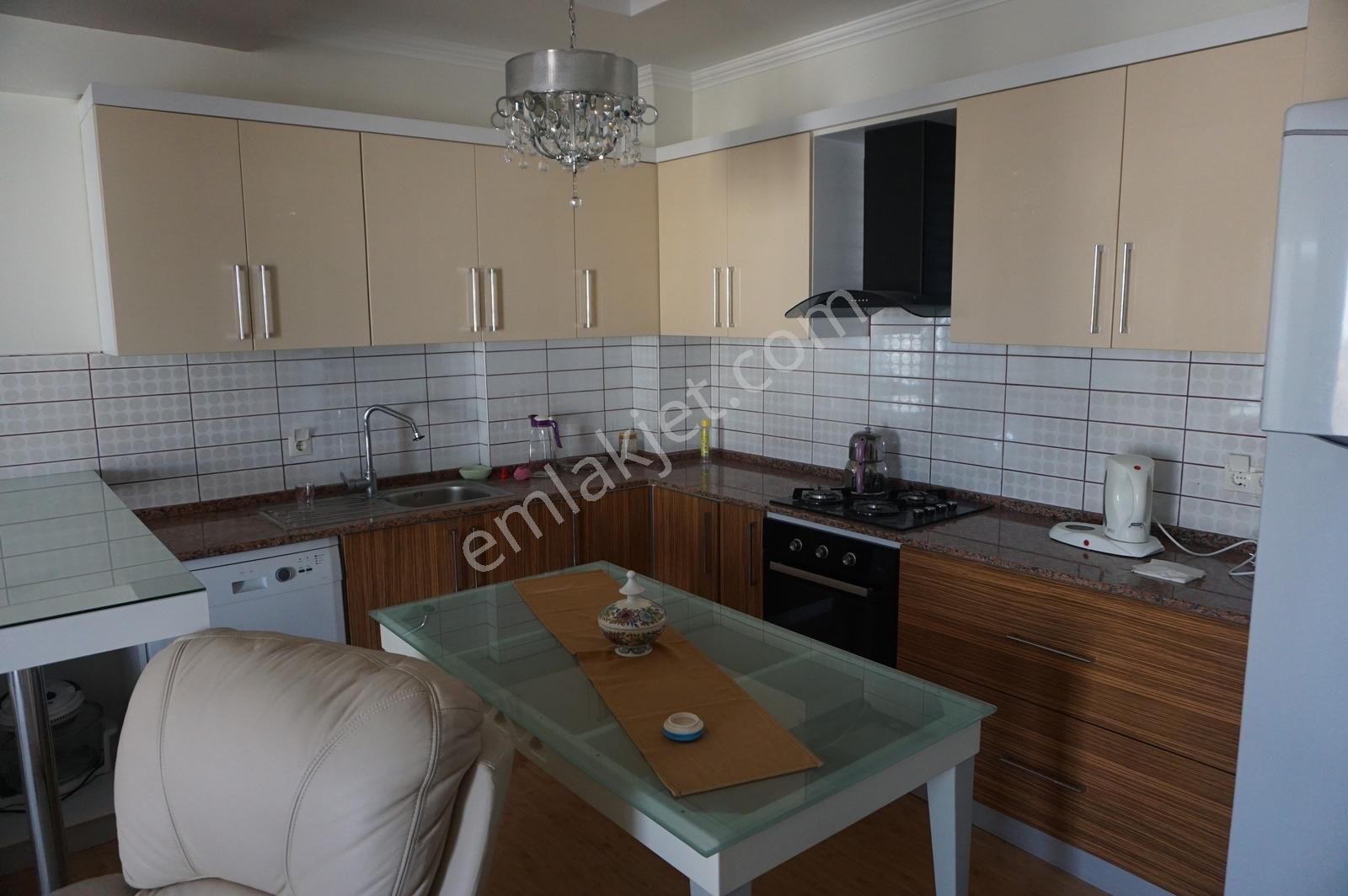 Aksu Altıntaş Mahallesinde Eşyalı Kiralık 2+1 Daire - Görsel 14