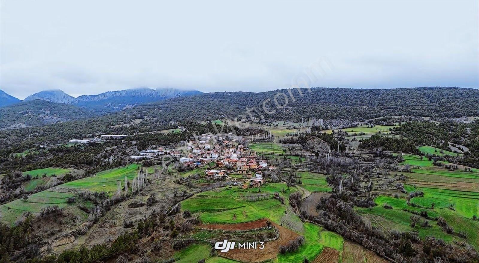 Göynük Dağşeyhleri Köyünde Köy Manzaralı 1329 M2 Satılık Arazi - Görsel 4