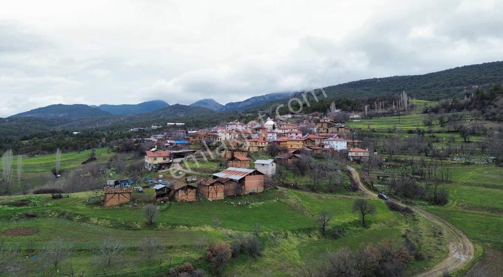 Göynük Dağşeyhleri Köyünde 920 M2 Köy Manzaralı Satılık Arazi - Görsel 7