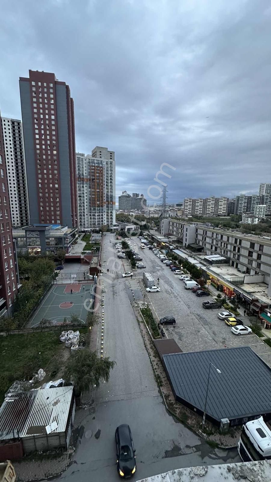 May Group'tan S Towers Sitesinde Oturuma Hazır Lüks 1+1