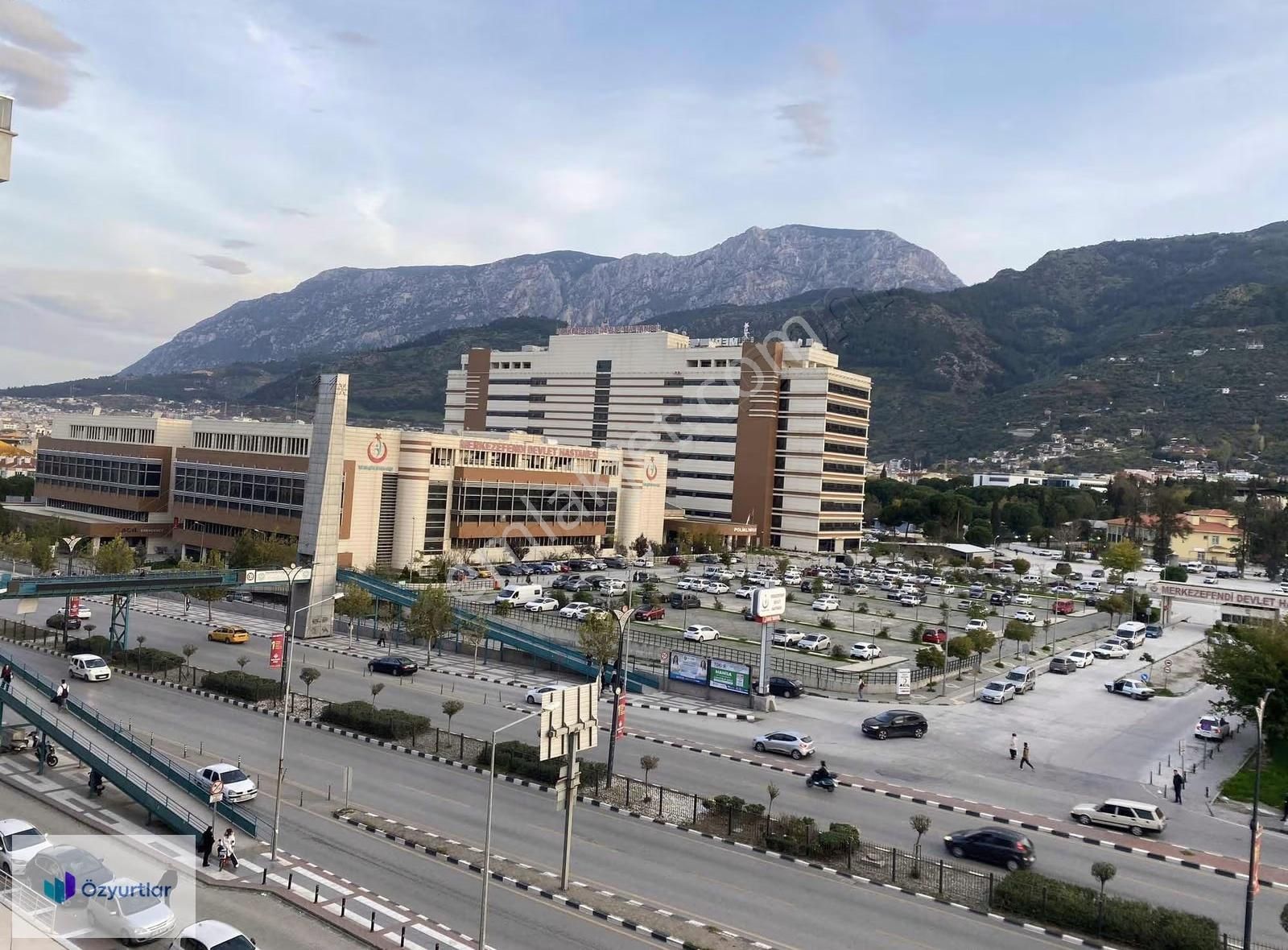 Hafsasultan Mahallesi'nde, Asansörlü Ara Kat Lüx Daire. - Görsel 27