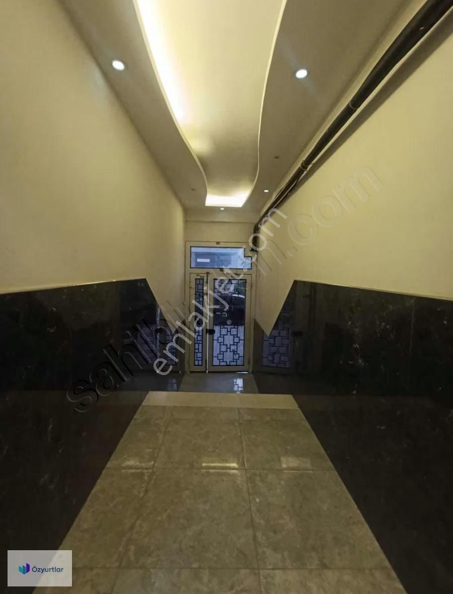 Manisa Yunusemre Muradiye'de 2+1 Eşyalı Satılık Daire - Görsel 22