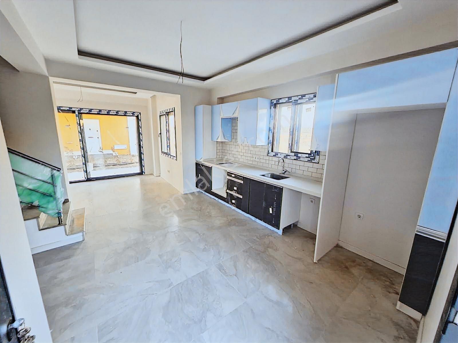 Gömeç Artur Yolu Üzerinde Deniz Manzara Satılık 3+1 Villalarımız - Görsel 10