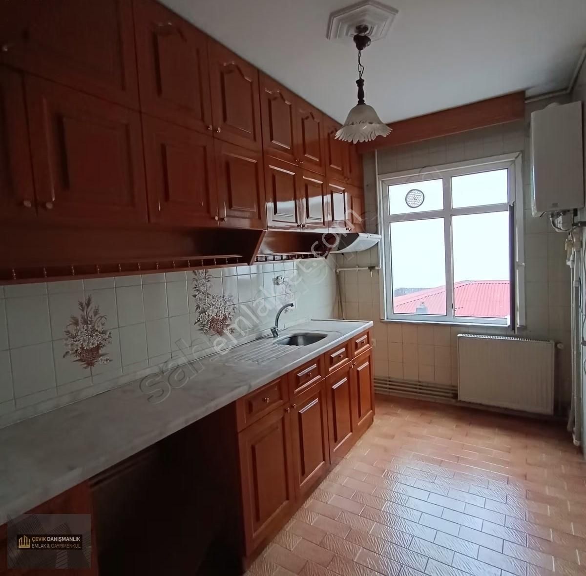 Bayrampaşa İsmetpaşa 2+1 Kat 4 Bakımlı Kombili Kapalı Balkon - Görsel 23