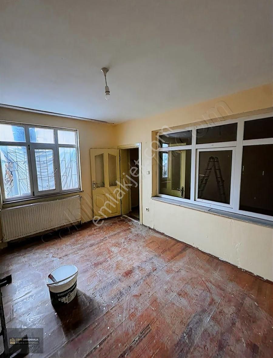 Çevikten Orta Mah Yenı Boyalı 2+1 Mutfak Dolabı Sıfır Kombili - Görsel 14