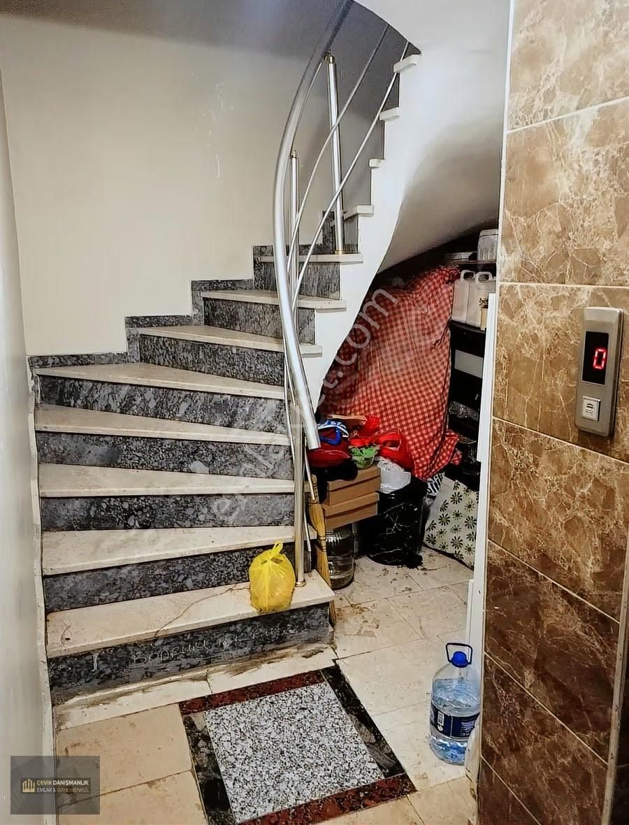 Çevikten Kartaltepede 10 Yıllık Bina 3+1 Bahçe Katı - Görsel 16