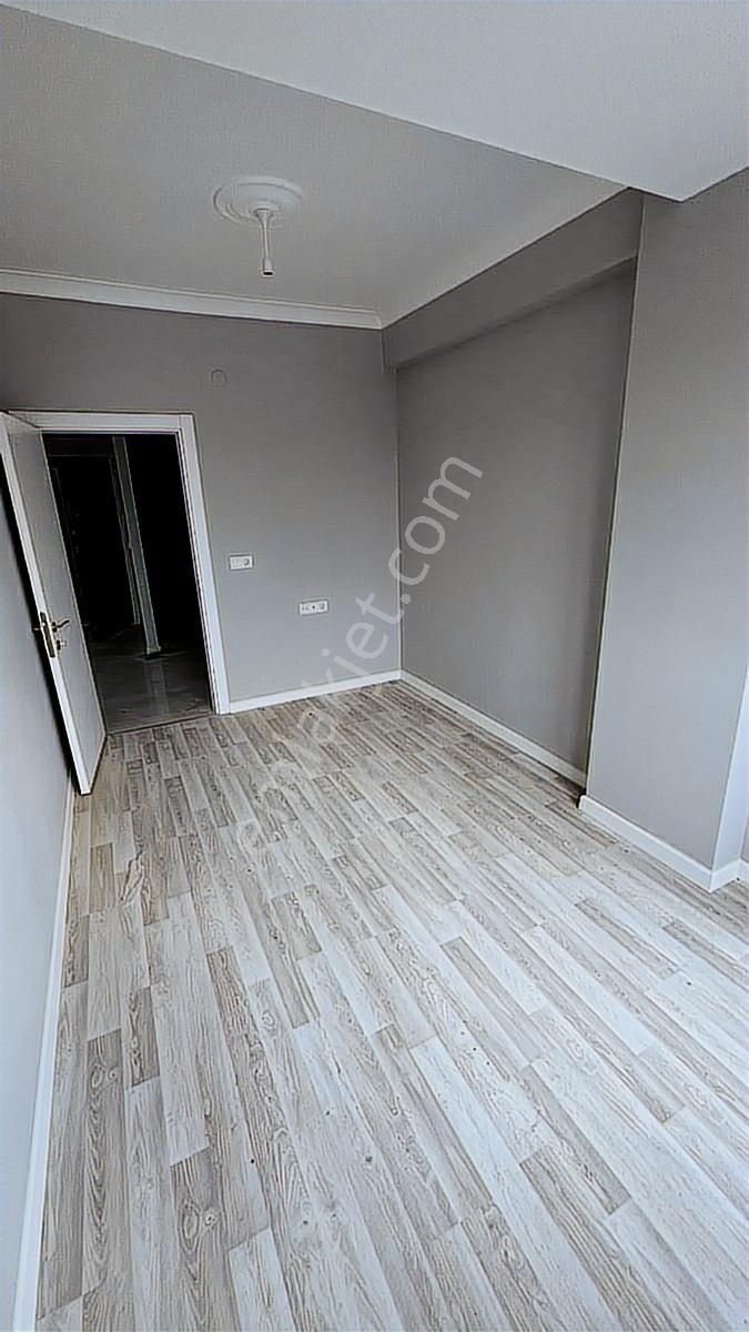 Adliye Yanı Fırsat 2+1 Daire - Görsel 4