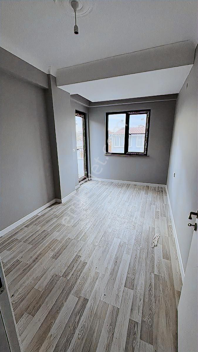 Adliye Yanı Fırsat 2+1 Daire - Görsel 3