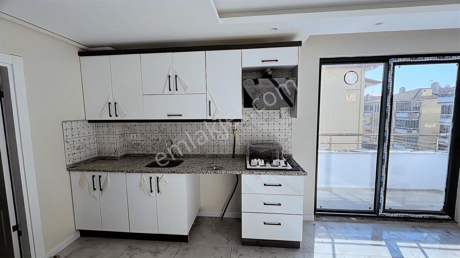 Plevne Mah. General Kemal Okul Yakını 1+1 Satılık Daire - Görsel 2