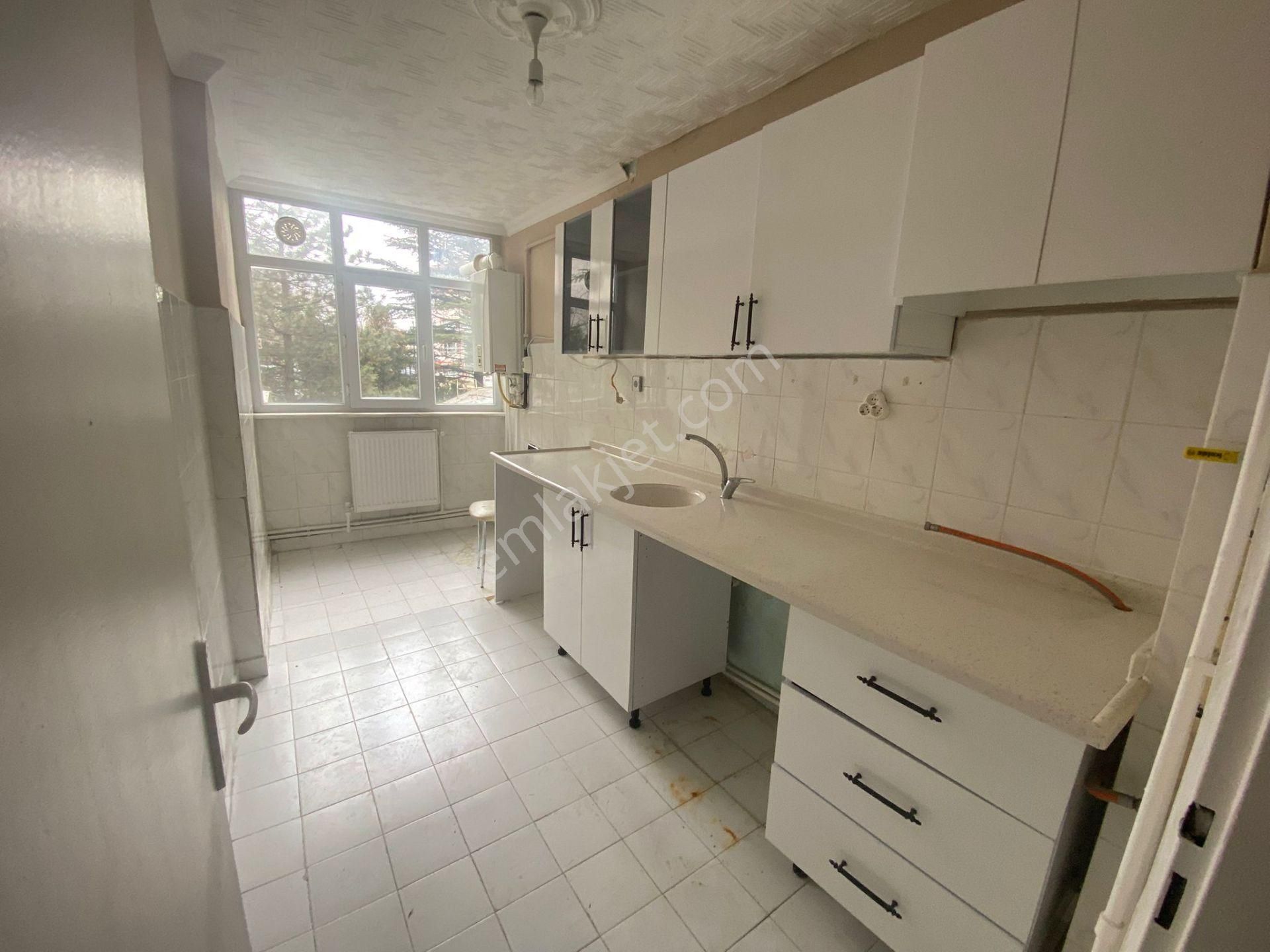 Aktif Emlak'tan Tandoğan Mah'de 2+1 Kiralık Fırsat Daire!!! - Görsel 22
