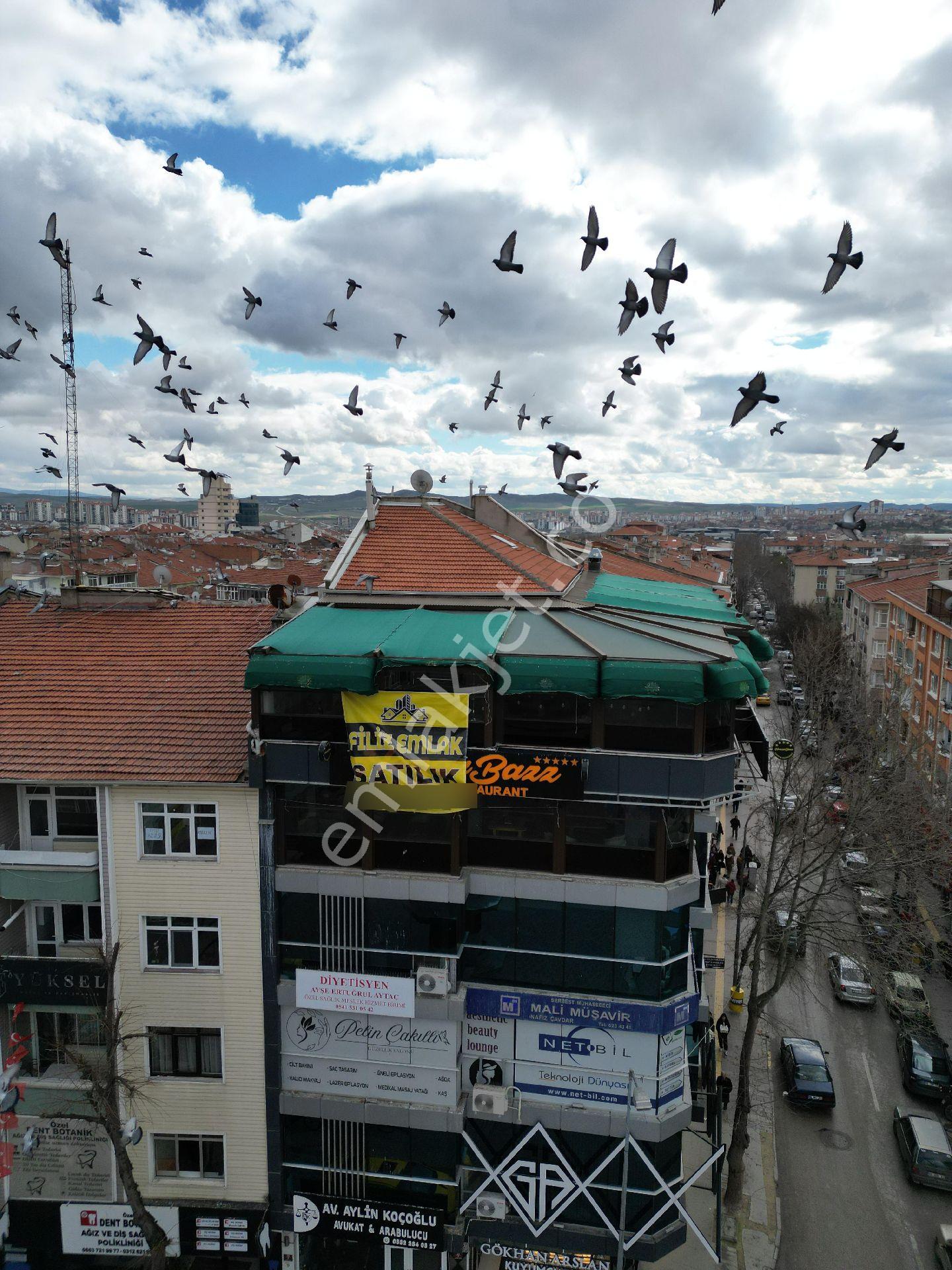 Cumhuriyet Meydanı Satılık 2 Katlı İşyeri - Görsel 2