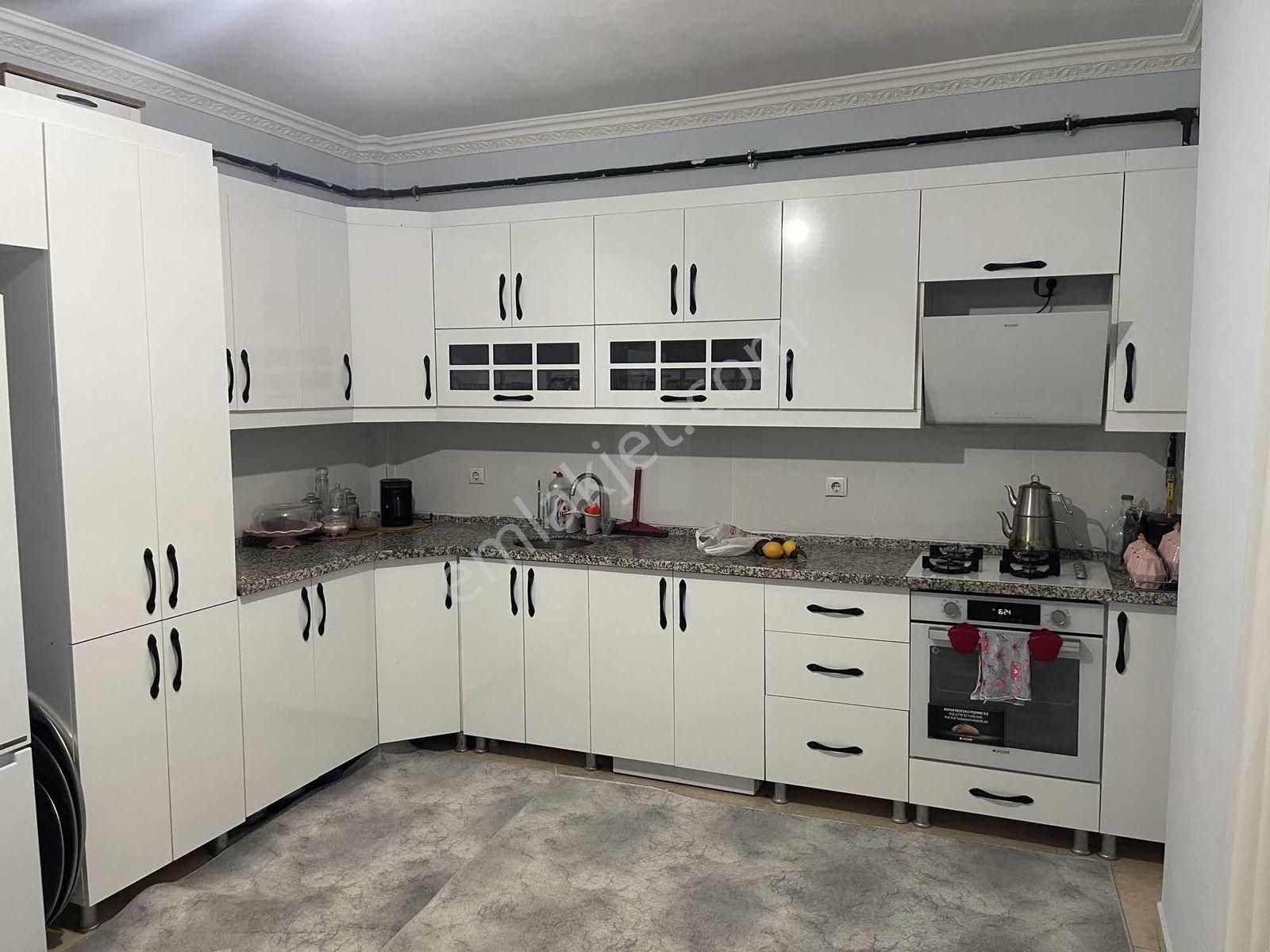 Ok Emlaktan Satılık 4+1 Daire Şehir İçi Cad Üzeri Ara Kat - Görsel 11