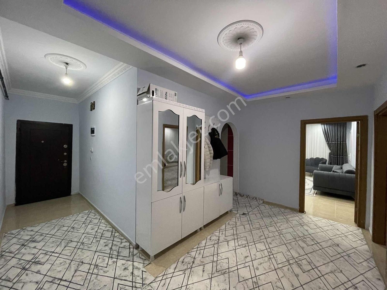 Ok Emlaktan Satılık 4+1 Daire Şehir İçi Cad Üzeri Ara Kat - Görsel 4