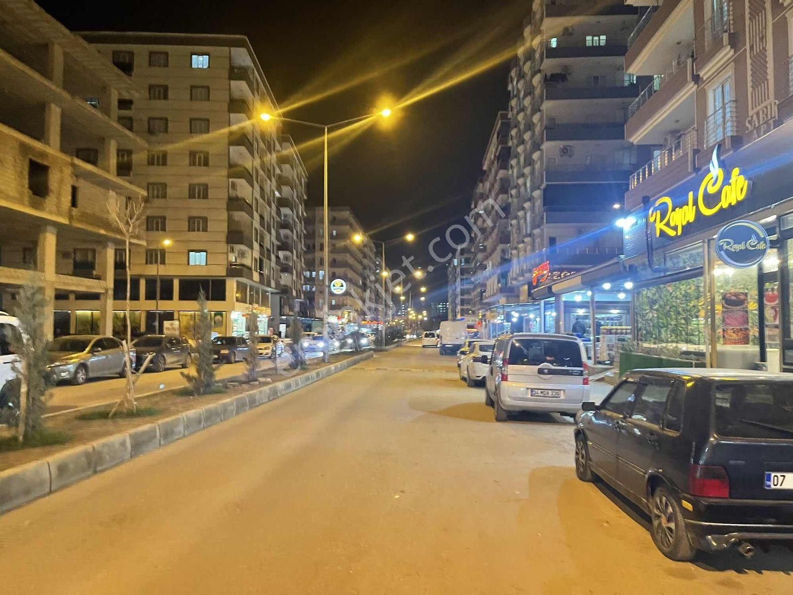 Ok Emlaktan Satılık 4+1 Daire Şehir İçi Cad Üzeri Ara Kat - Görsel 12