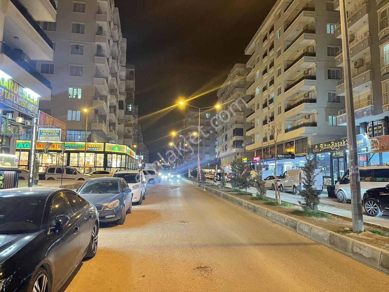 Ok Emlaktan Satılık 4+1 Daire Şehir İçi Cad Üzeri Ara Kat - Görsel 3
