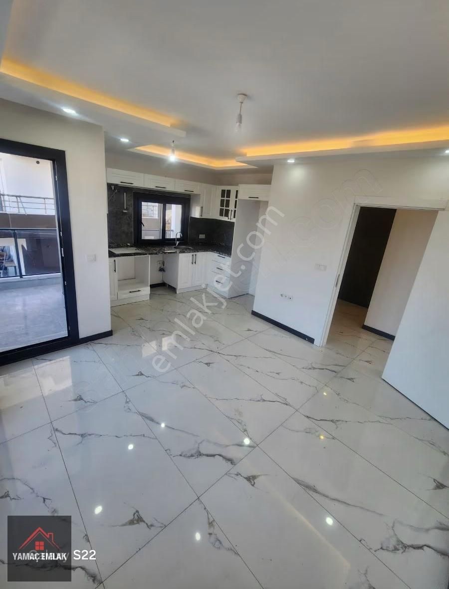 Didim Hisar 2 Yıllık Bina Da Satılık Uygun Daire 2+1 Ön Cephe