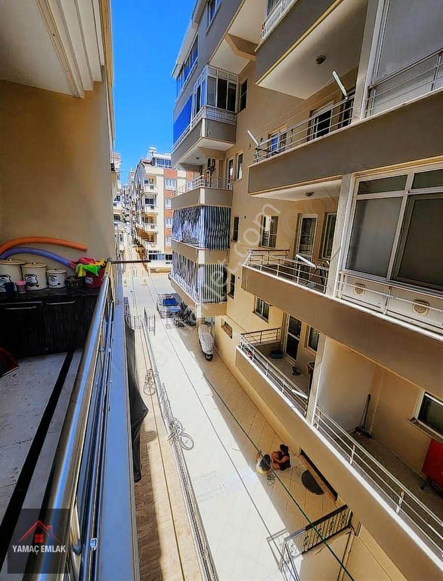 Didim Yeni Mahalle 11 Yıllık Asansörlü 3+1 Ayrı Mutfak - Görsel 15