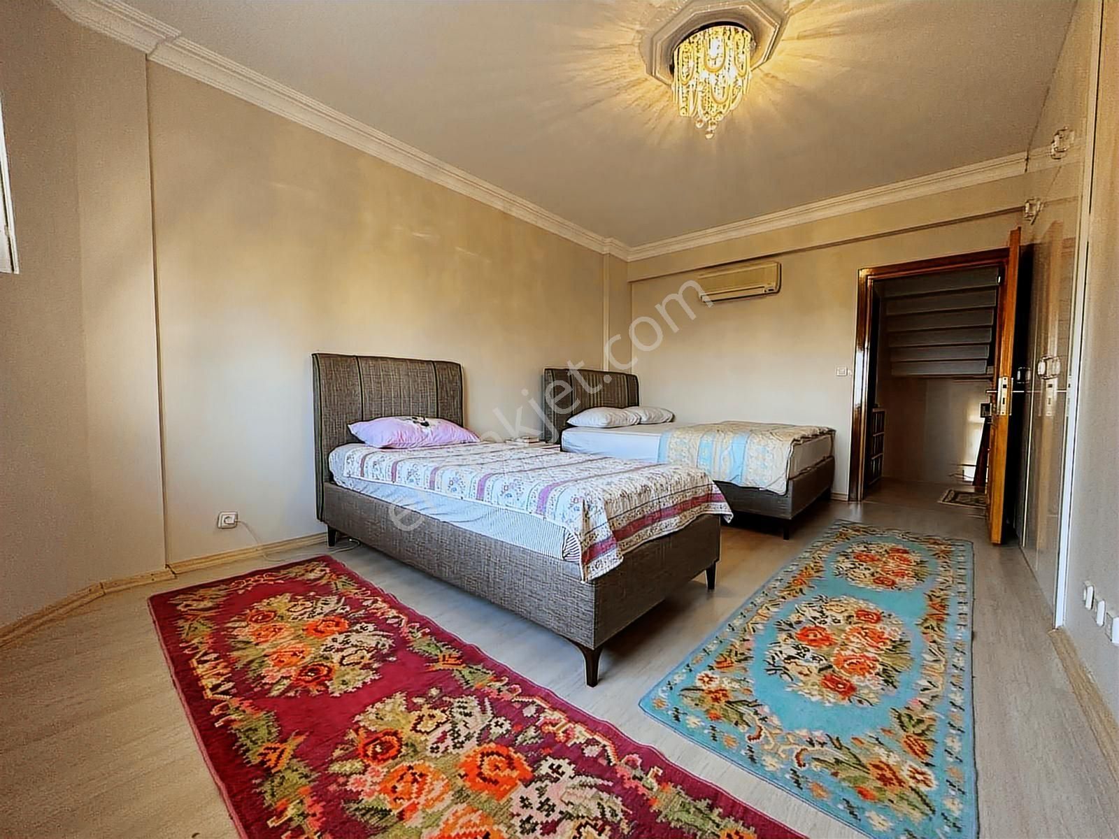 Kamiloba Aymakent Sitesinde Köşe Konumda 4+1 Satılık Villa - Görsel 18