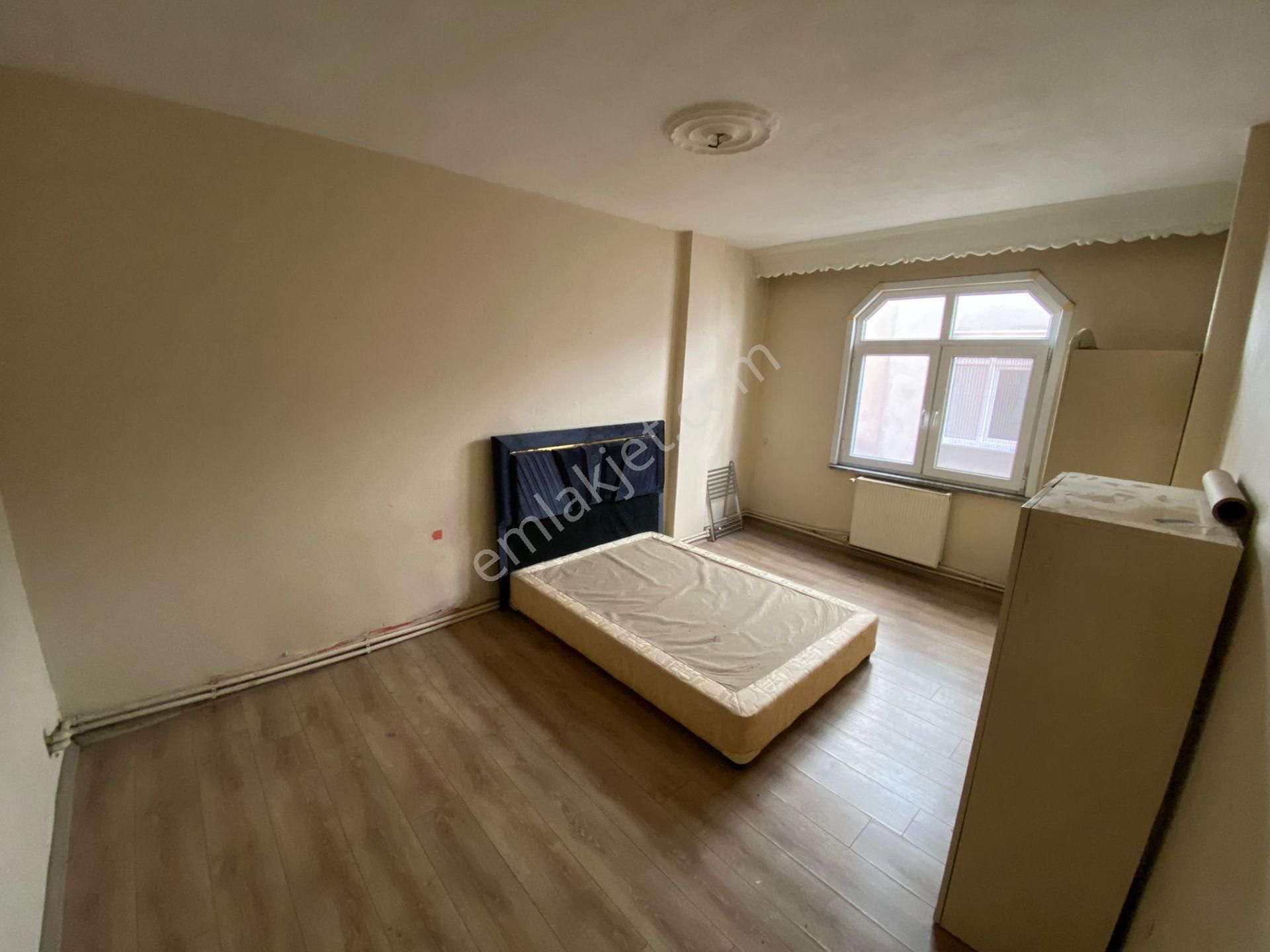 Üç Kardeşler'den İsmetpaşa Mh 2+1 110m2 1.kat Kiralık Daire - Görsel 5