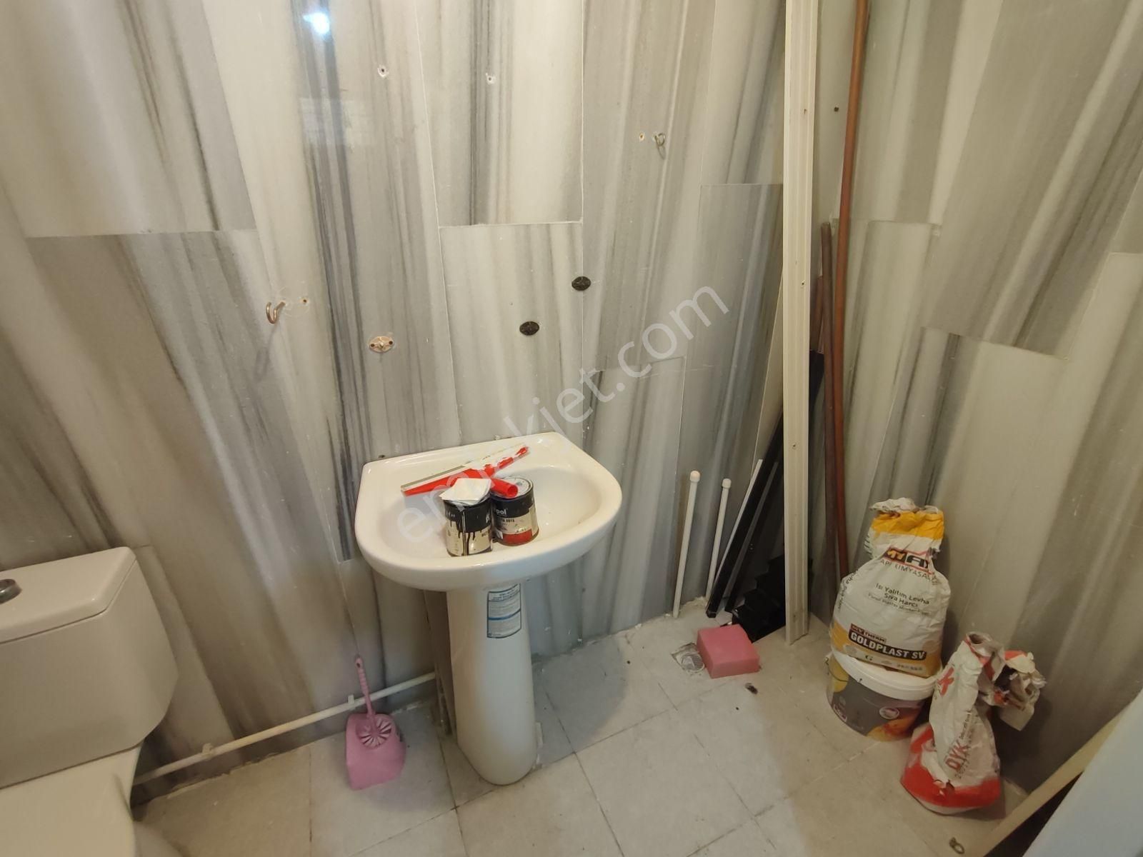 Beykoz Yalıköy'de 1+1 Ayrı Mutfaklı Cadde Üzeri Kiralık Homeofis - Görsel 4