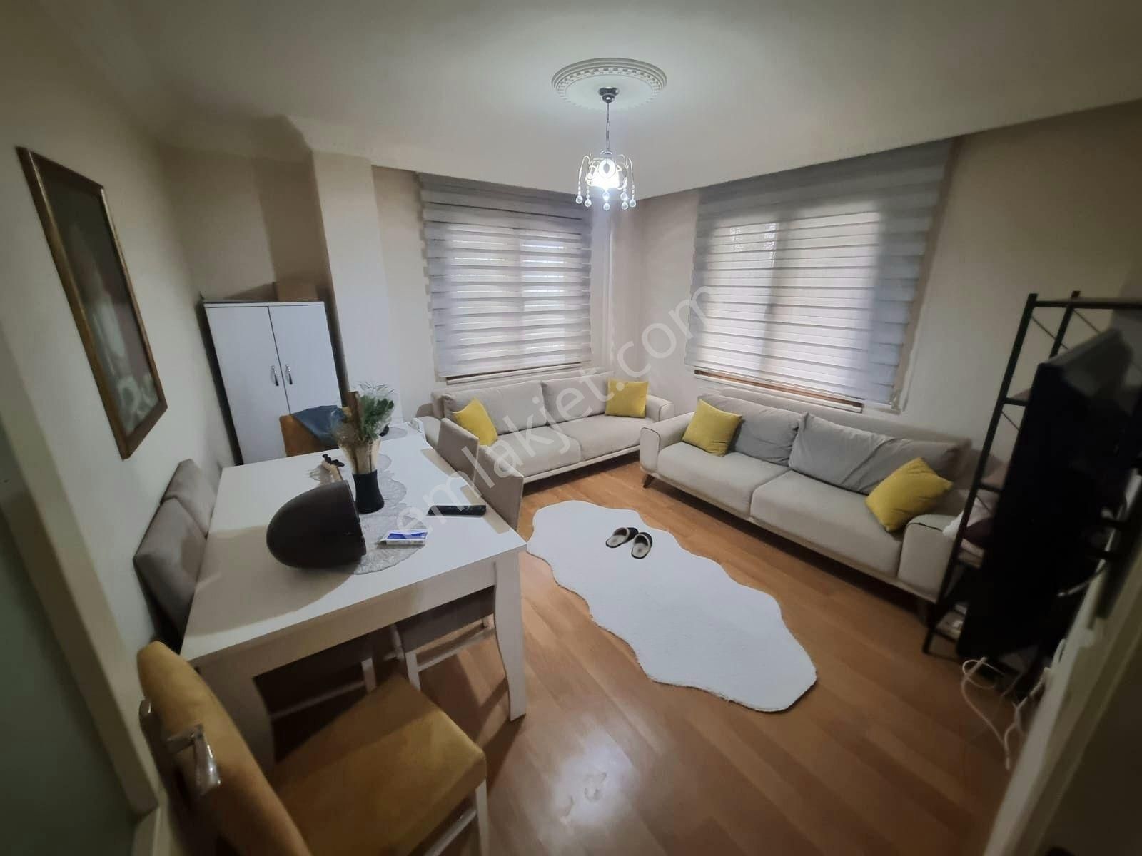 Ümraniye Çakmak Müstakil Bahçeli 2+1