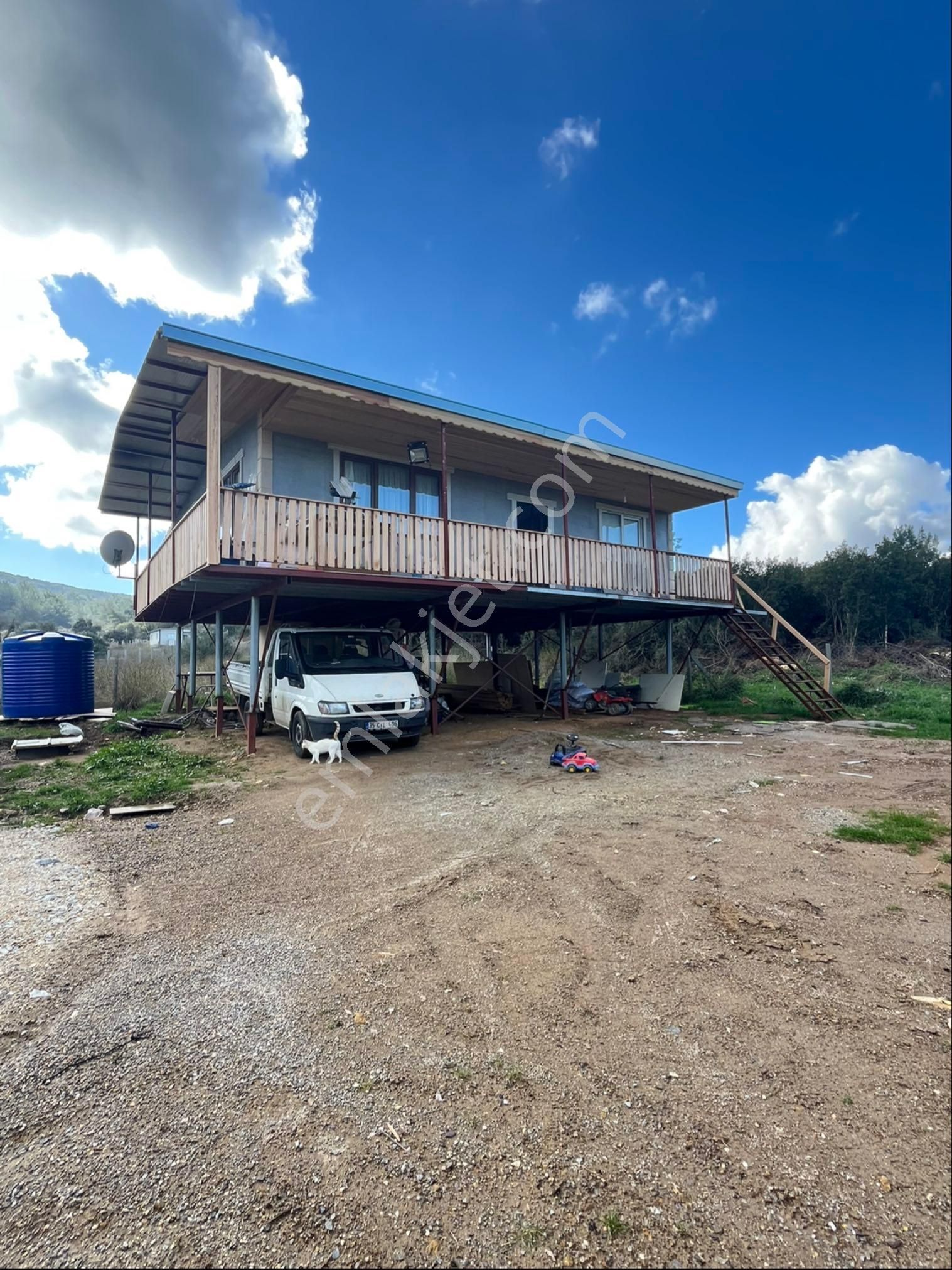 İzmir Menderes Çakaltepe’de 493 M2 Satılık Müstakil Ev - Görsel 2