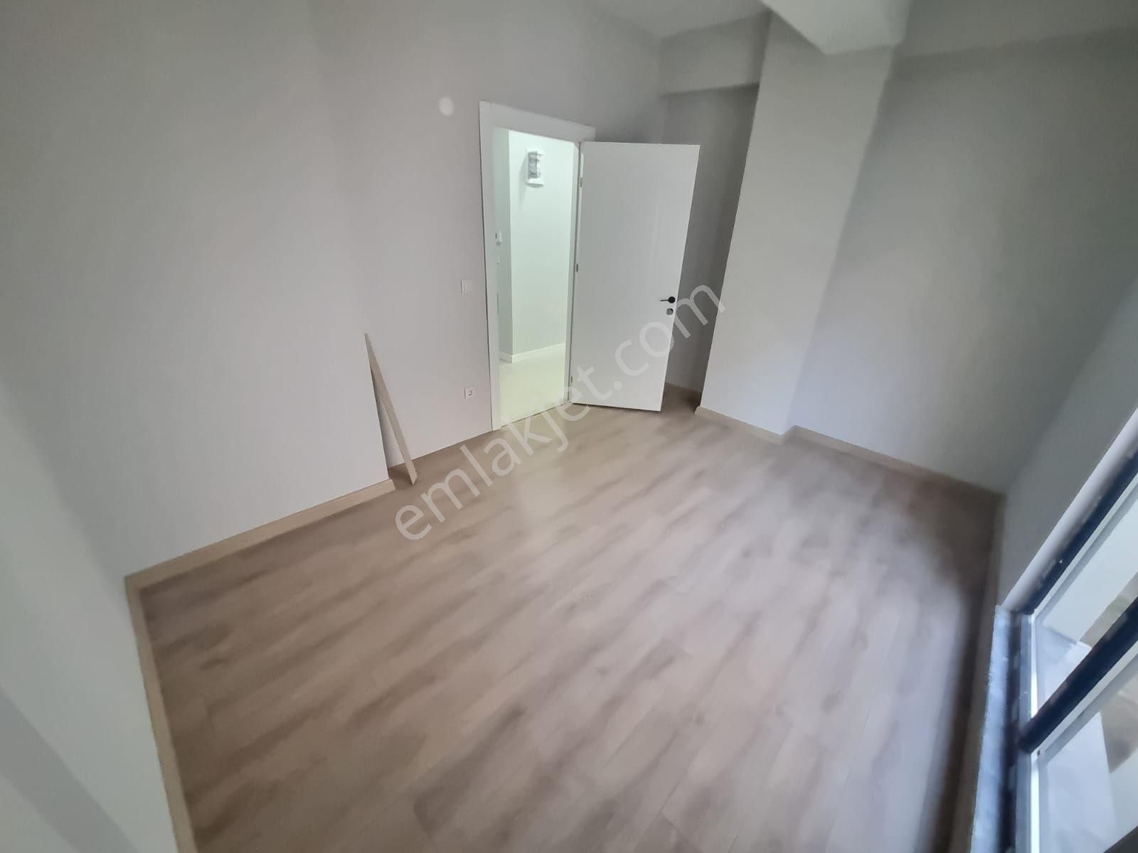 Çakmak Köprüsü Metro Yakını Sıfır 2+1 - Görsel 12