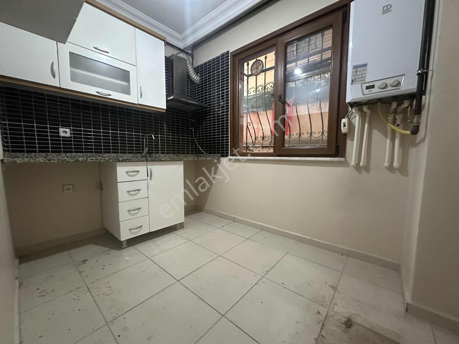 Çekmeköy Merkez Mh.de Metroya 5 Dk Kiralık 2+1 Daire - Görsel 14