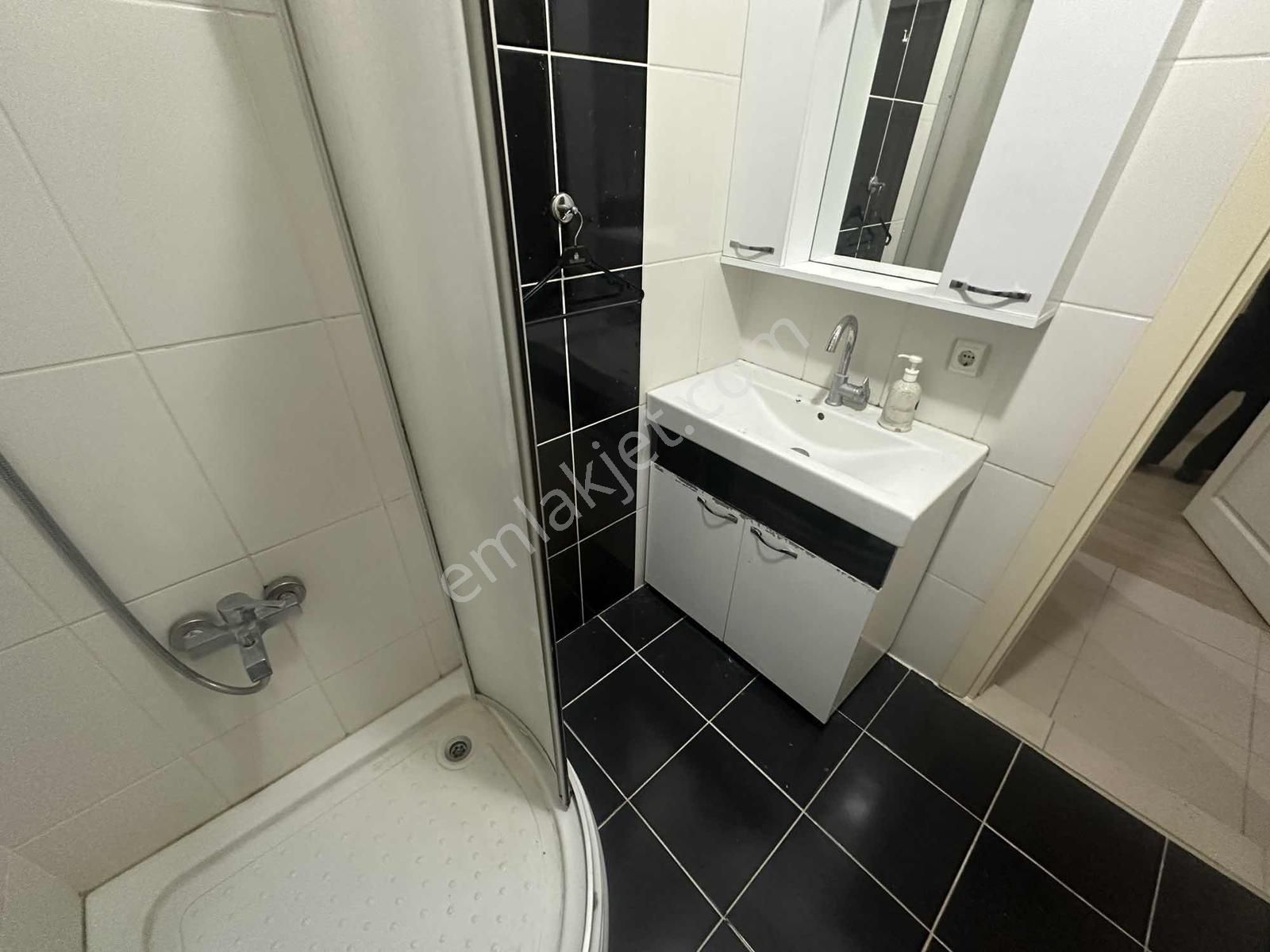 Çekmeköy Merkez Mh.de Metroya 5 Dk Kiralık 2+1 Daire - Görsel 7
