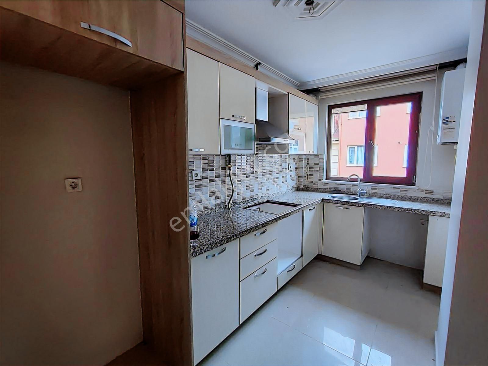 Ümraniye Çakmak Metroya Yakın Dublex 4+2 Kiralık Daire - Görsel 27