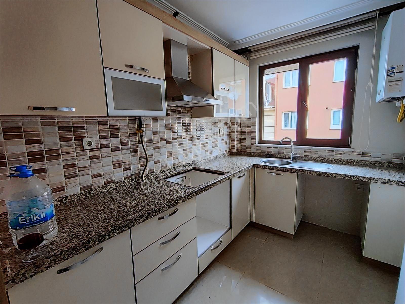 Ümraniye Çakmak Metroya Yakın Dublex 4+2 Kiralık Daire - Görsel 28