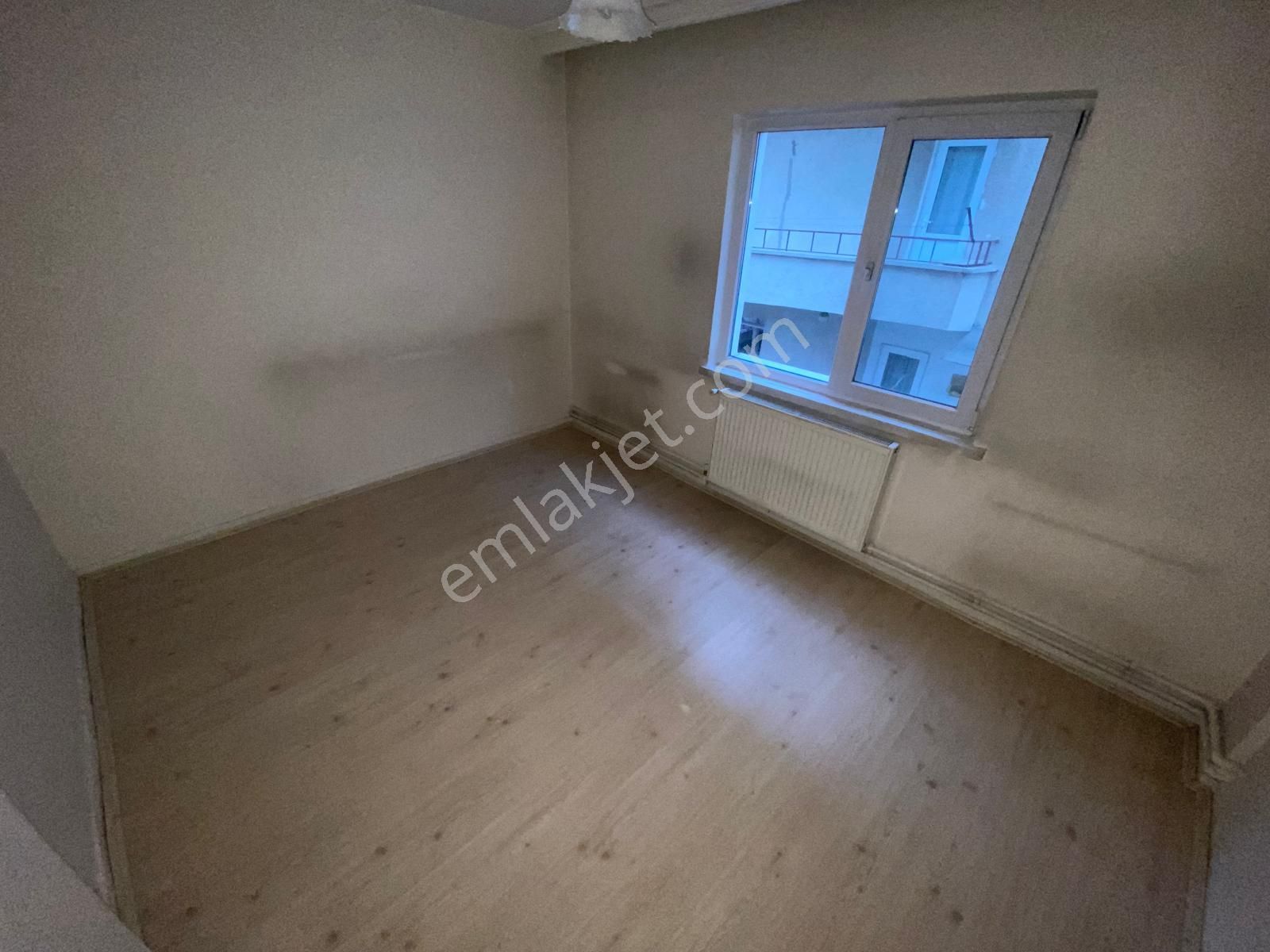 Yılmaz Gayrimenkul'den 3+1 Ara Katta Ön Cephe 20 Bin Pazarlıklı Fırsat Kiralık Daire - Görsel 16