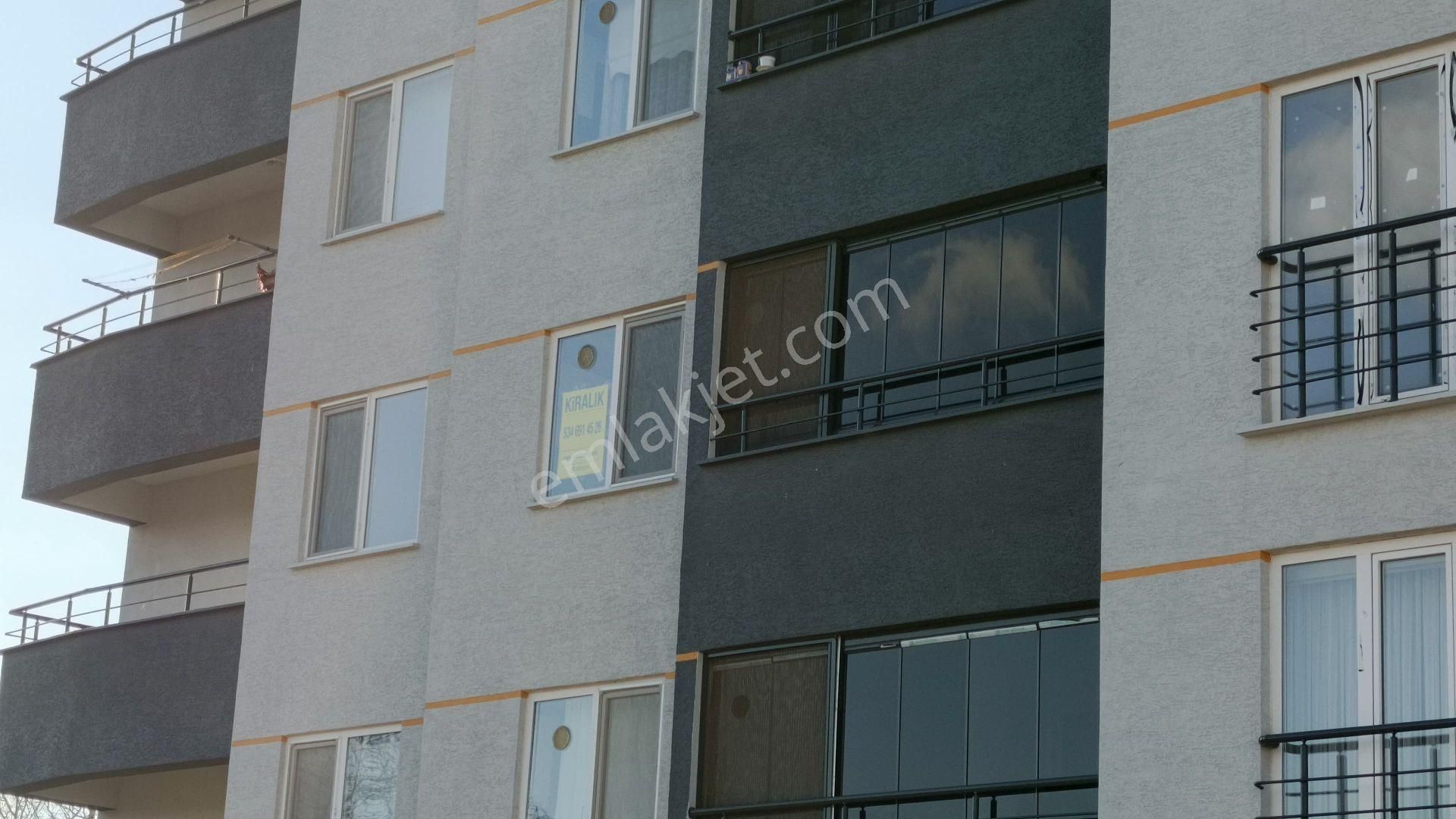 Mustafakemalpaşa Hamidiye'de Yeni 3+1 Kiralık Daire (135m²) - Görsel 3