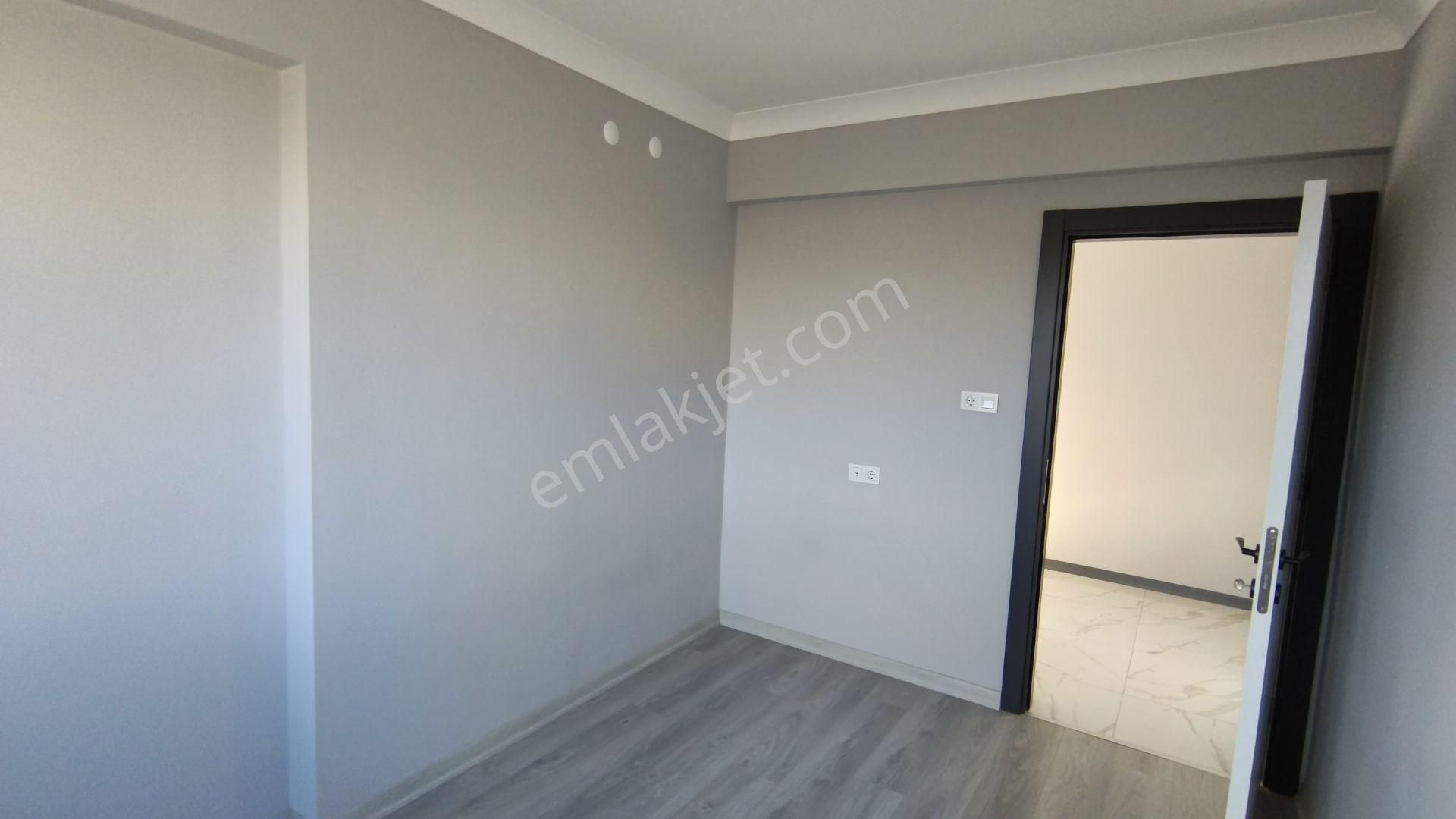 Mustafakemalpaşa Hamidiye'de Yeni 3+1 Kiralık Daire (135m²) - Görsel 24