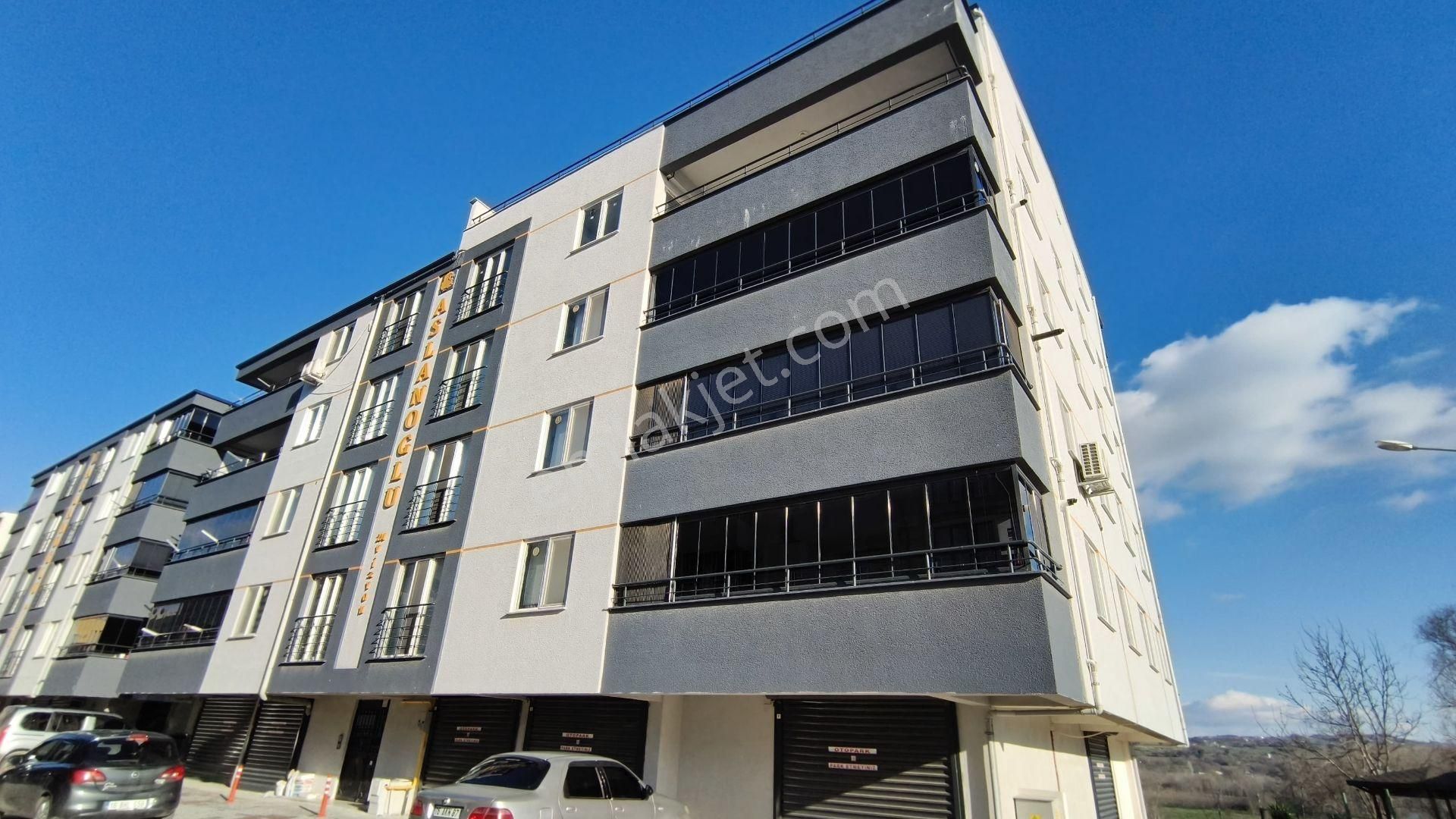 Mustafakemalpaşa Hamidiye'de Yeni 3+1 Kiralık Daire (135m²) - Görsel 33