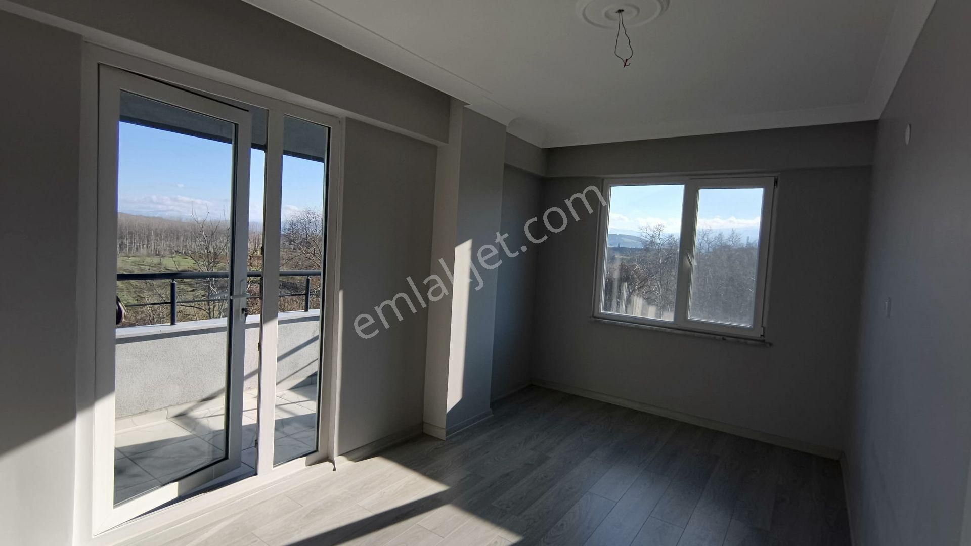 Mustafakemalpaşa Hamidiye'de Yeni 3+1 Kiralık Daire (135m²) - Görsel 21