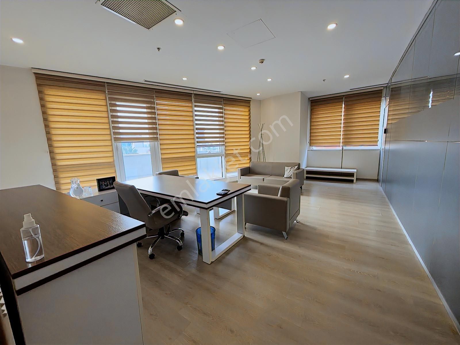 Ataşehir Varyap G Blokta 350m2 Kiralık Ofis Katı - Görsel 22
