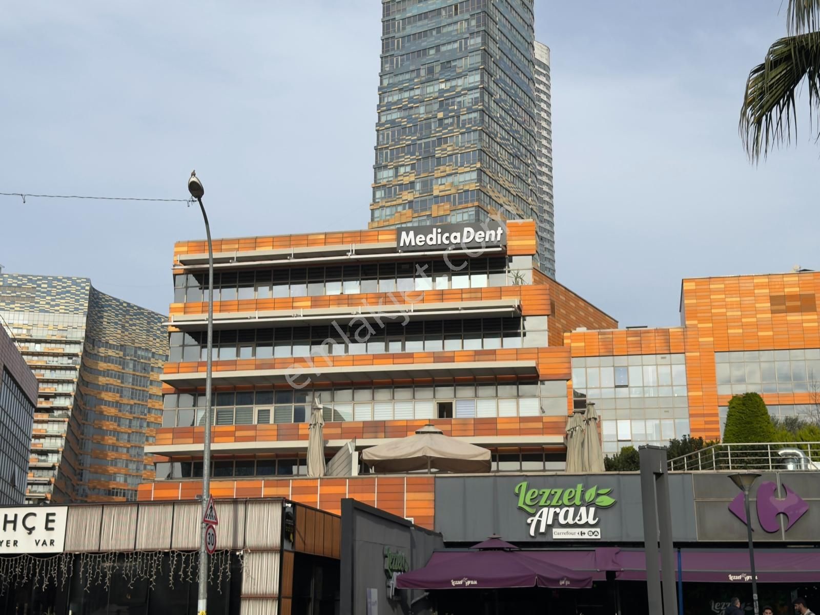 Ataşehir Varyap G Blokta 350m2 Kiralık Ofis Katı - Görsel 5
